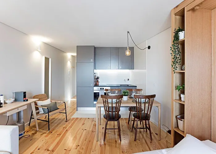 Apartment Downtown W/ Gorgeous Views By Lovelystay Porto