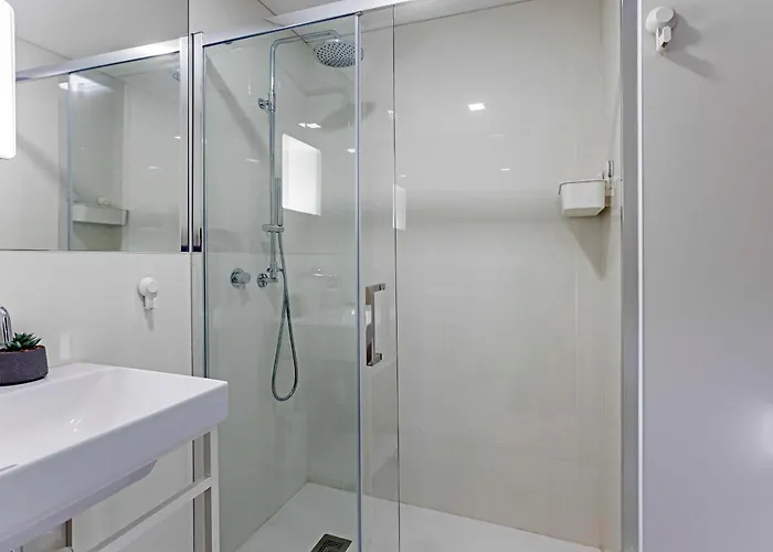 Downtown W/ Gorgeous Views By Lovelystay * Πόρτο