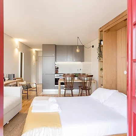 Downtown W/ Gorgeous Views By Lovelystay Porto